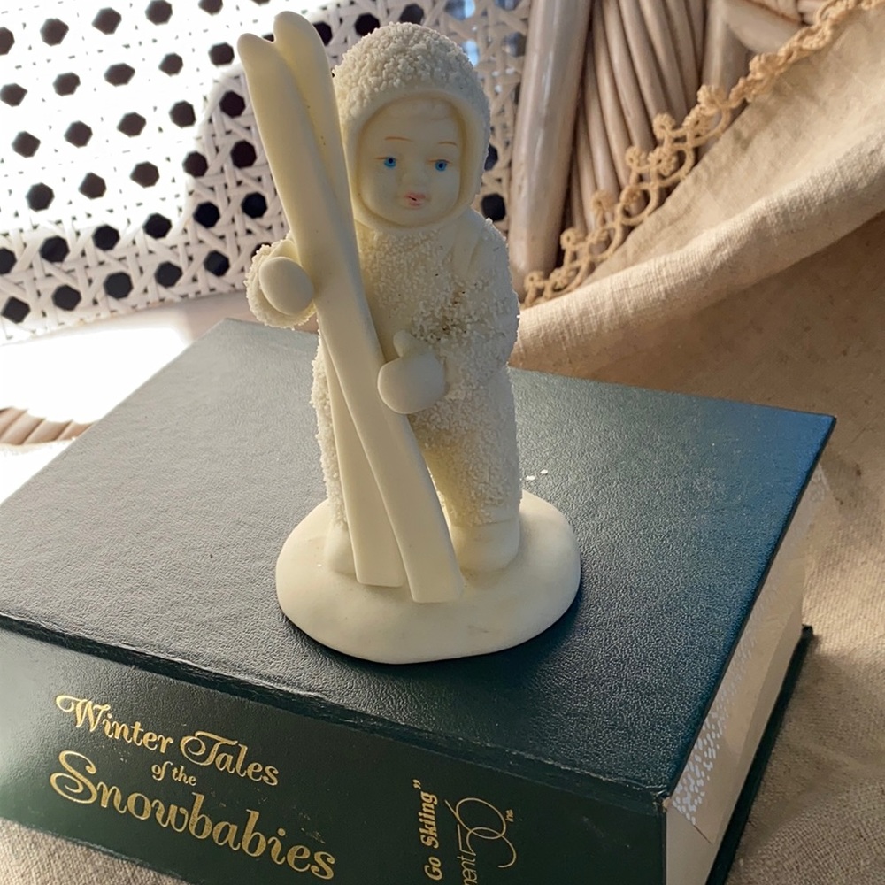 ❄️❄️ Dept. 56, Snowbabies, “Lets go Skiing”, EUC